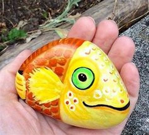 25 Best Fish Painted Rocks Ideas