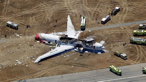 Experts: Asiana crash proves sturdy, safe plane