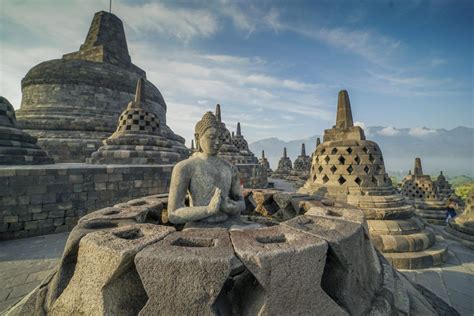 Borobudur Temple UNESCO WHS | IWareBatik