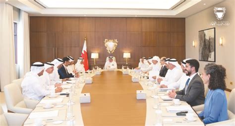 Bahrain News: Deputy King yesterday chairs Government Executive ...