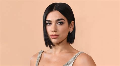 Dua Lipa ethnicity, nationality, parents, family, boyfriend - Tuko.co.ke