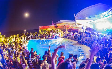 The Best Greek Islands to Visit Based On Nightlife