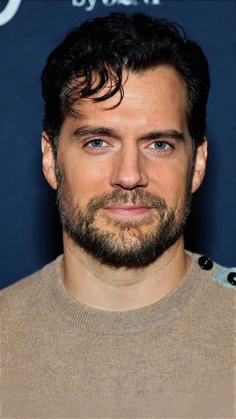 Henry Cavill Net worth 2023 | Henry cavill, Beautiful men, Henry cavill ...