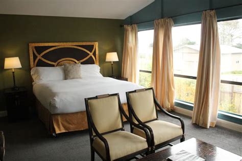 The 6 Best Hotels in Bodega Bay - Sonoma.com