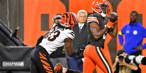 Browns' Amari Cooper calls his intercepted pass an 'abomination,' tried ...