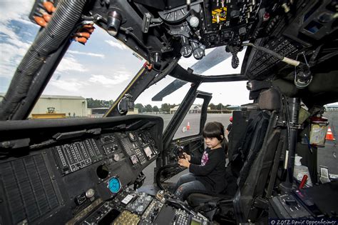 Cockpit of Sikorsky UH-60 Black Hawk Helicopter - a photo on Flickriver