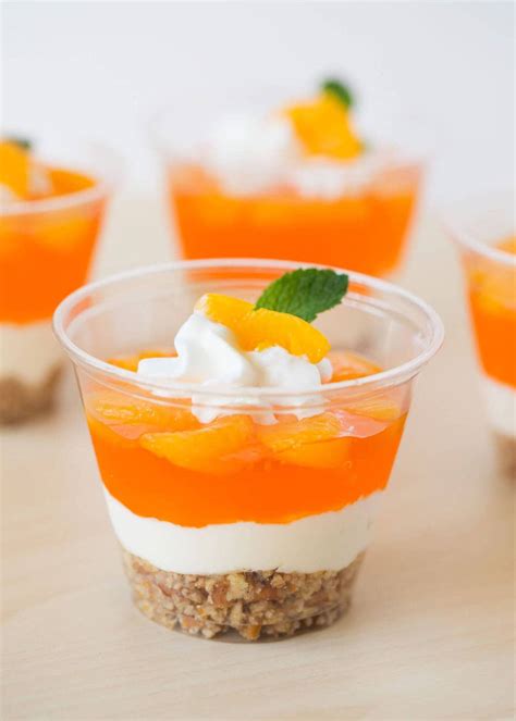 No-Bake Mandarin Orange Pretzel Parfait - I Heart Naptime