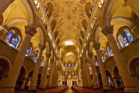 2010-10-02 Inside of Basilica Sainte-Anne-de-Beaupré | Flickr