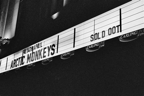 Arctic monkeys facade, Arctic Monkeys, AM, photography, monochrome HD ...