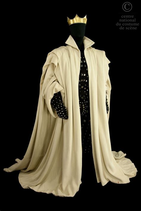 Macbeth costume Thierry Mugler 1985 Theatre Costumes, Movie Costumes ...