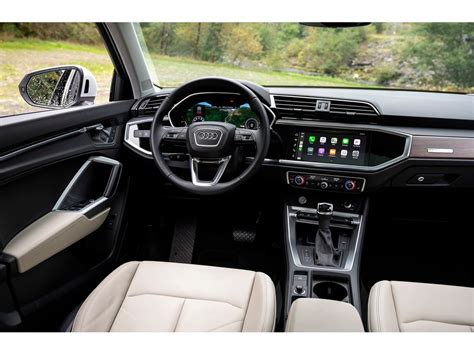 2024 Audi Q3: 58 Interior Photos | U.S. News