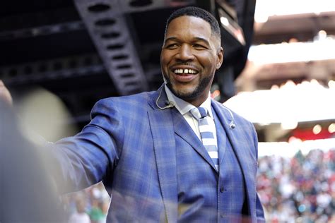 Where Is Michael Strahan? Various Hosts Fill in Amid 'GMA' Absence ...