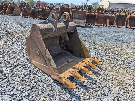 Strickland Bucket For Sale | Womelsdorf, PA | A-2813 | MyLittleSalesman.com