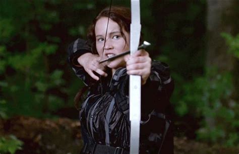 Katniss Shooting an Arrow - The Hunger Games Photo (31250881) - Fanpop