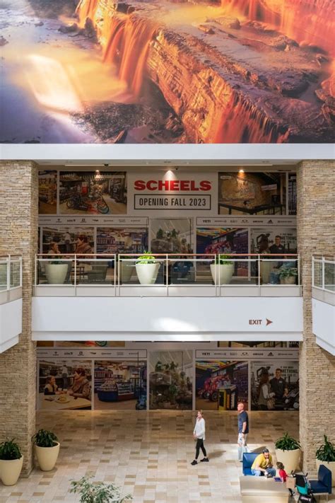 Scheels' 1st Arizona sporting goods store is getting ready to open ...