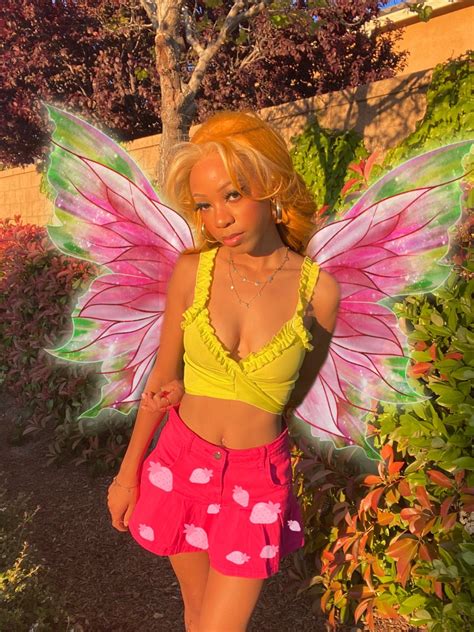 It's My Sol, Cosplay: Flora from Winx Club 🧚🏽‍♀️🌷 Twitter:...