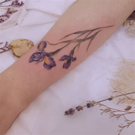 Iris Tattoo Meaning and Symbolism [2024 Guide]