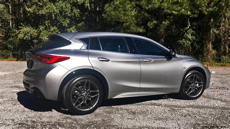 2018 INFINITI QX30 Sport 34