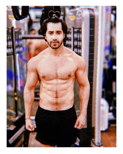 Top 30 Bollywood Hottest Body: Secrets Body Of Varun Dhawan - StarBiz.com