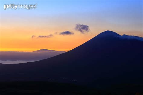 Sea of clouds at sunrise 이미지 (1181312005) - 게티이미지뱅크