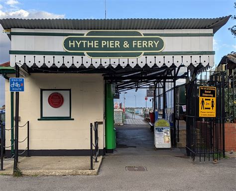 Hythe Pier, Train & Ferry | Hythe Pier, the Hythe Pier Railw… | Flickr