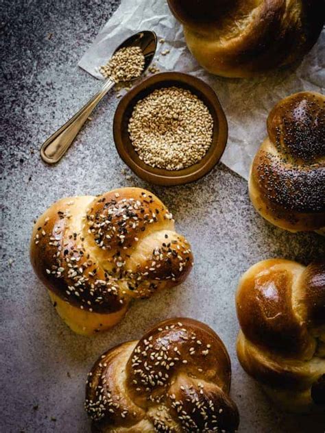 How to Make Knotted Challah Rolls | Kickass Baker