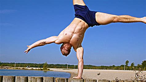 Handstand Exercises - Beginner - Intermediate - Advanced | Calisthenics ...