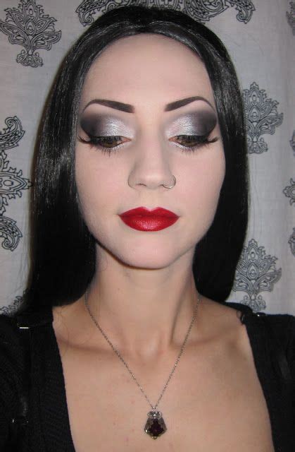 Make up: Morticia Addams inspired | Halloween costumes makeup, Costume ...