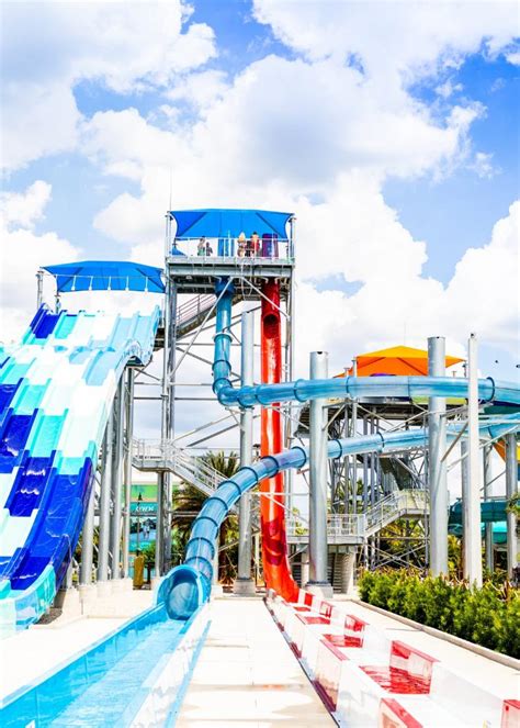 25 Awesome Water Parks For The Family - Page 7 of 12