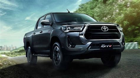 Toyota Hilux Price in Pakistan, Images, Reviews & Specs | PakWheels