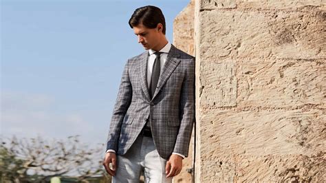 Suit Separates: A Guide To Spezzato & The Best Colour Combos