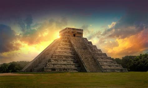 3.Chichen Itza (Yucatan Peninsula, Mexico)