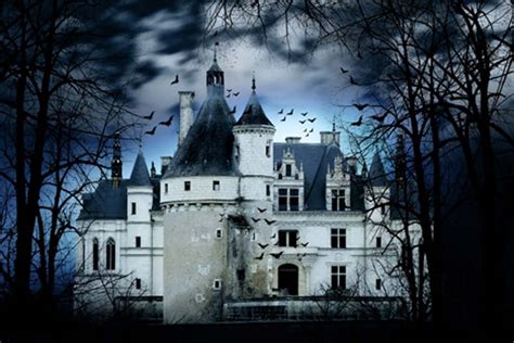 World’s 8 Most Haunted Castles: The Lost Souls Tormenting Visitors of ...