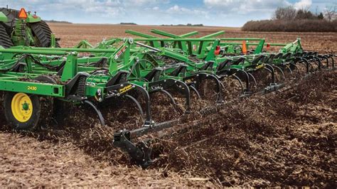 Field Cultivator vs Chisel Plow: What is the Difference?