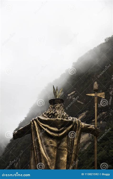 Statue of Pachacuti in Aguas Calientes, Peru Editorial Photography ...