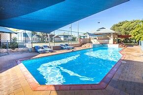 Hotel Amalfi Resort, West Busselton, Australia - Lowest Rate Guaranteed!