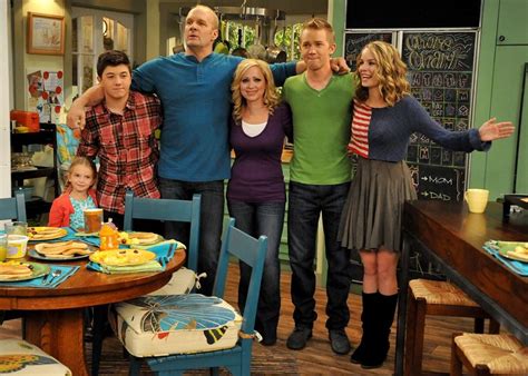 ‘Good Luck Charlie’ Cast Reunites Nearly Ten Years After Show Premieres ...