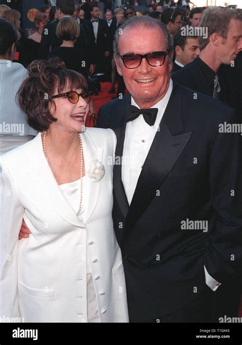 LOS ANGELES, CA - March 7, 1999: Actor JAMES GARNER & wife at the ...