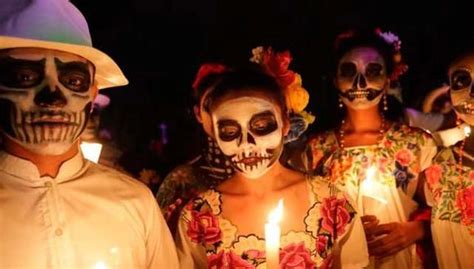 Spanish Halloween History, Dia de las Brujas & Day of the Dead