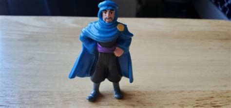 Aladdin Cassim Aladdins Dad Disney China Vintage cake topper blue cape ...