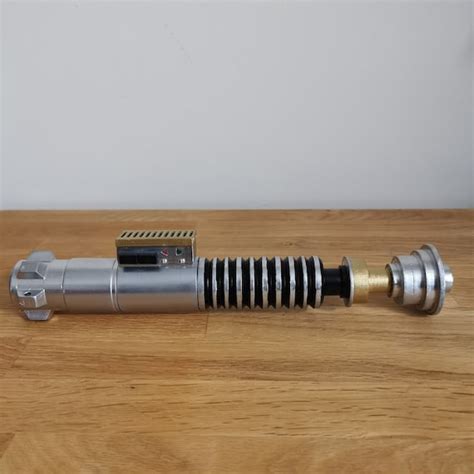 Luke Skywalker Lightsaber - 1:1 Scale Replica - Cosplay Costume and ...