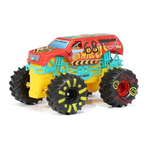 Hot Wheels Monster Truck & Ramp Set - Toys