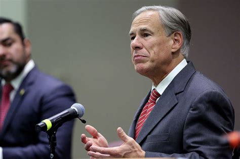 Texas Gov. Greg Abbott bans COVID-19 vaccine mandates by private ...