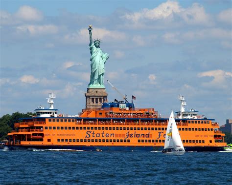 Staten Island Ferry passing the Statue of Liberty, New Yor… | Flickr