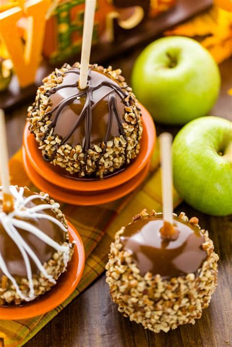 Delicious Candy Apple Recipe For Your Next Halloween Party | Gloriousa