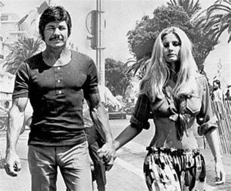 Charles Bronson & wife Jill Ireland 63 Rare Historical Photos | Groovy ...