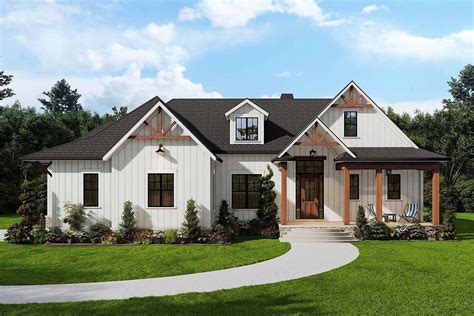 Modern Farmhouse Plan: 2,379 Square Feet, 3 Bedrooms, 2.5 Bathrooms ...