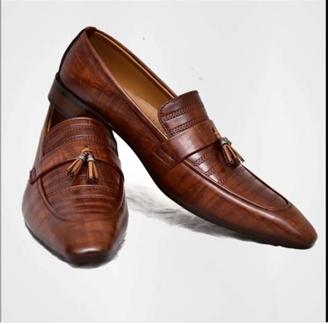 Brown Color Pointed Toe Formal Wear Leather Shoe For Mens With 2 Tone ...