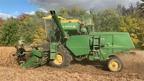 John Deere 45 Combine - YouTube