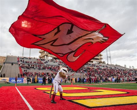 The streak lives; WSU Cougars’ flag Ol’ Crimson gets to Arizona on time ...